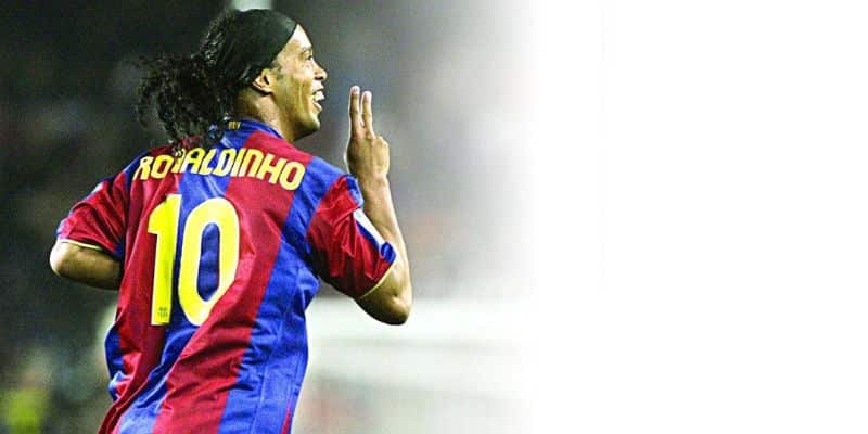 Những thành tích nổi bật của cầu thủ Ronaldinho hiện nay